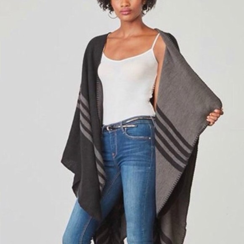 BB Dakota Reversible Striped Gray Poncho Cardigan